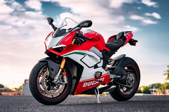 Ducati Panigale V4 Speciale