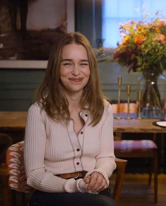 Emilia Clarke™ (@EmiliaClarkeTM) / Twitter