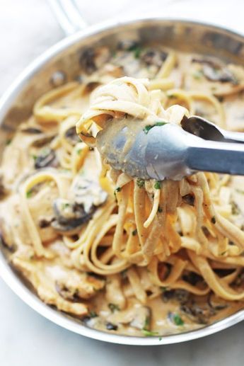 Pates Au Poulet Sauce Cremeuse Aux Champignons Recette Idees