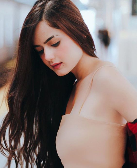 neha-jethwani-hot