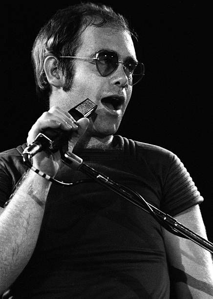 Elton John 70s Photos and Premium High Res Pictures