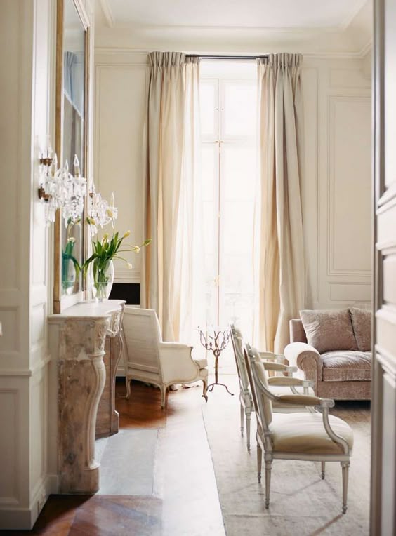 Paris apartment living room ZsaZsa Bellagio – Like No Other: House Beautiful: Dreamy Ivory