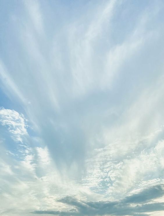 Beautiful, diverse clouds forming in the air on a summer day. When you have a large, flat area without it is amazing how for on the skies can go, and how different the clouds can be in just that one sky. |Redbubble nature photography | Photo Sky Gift | Clouds and Nature