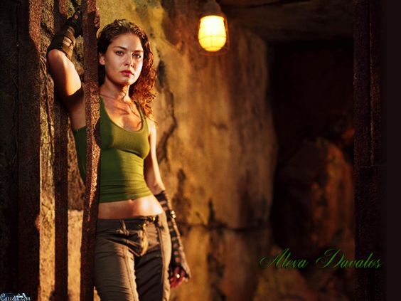 Alexa Davalos Wallpaper: Alexa Davalos