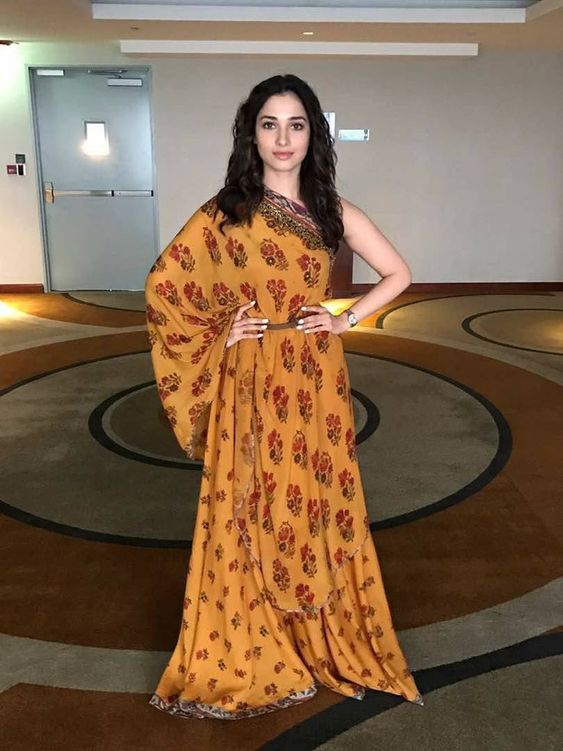Tamanna Bhatia\'s Hot HD Images, Lifestyle, Biography, Wiki, Age, Husband, Networth, Salary, Movies, Affairs & More. #tamanna #tamannabhatia