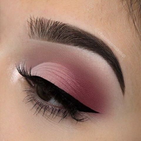 voila un maquillage dans les tons rosés parfaitpour etre