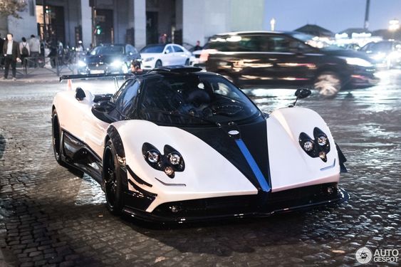 Pagani Zonda 760 Riviera