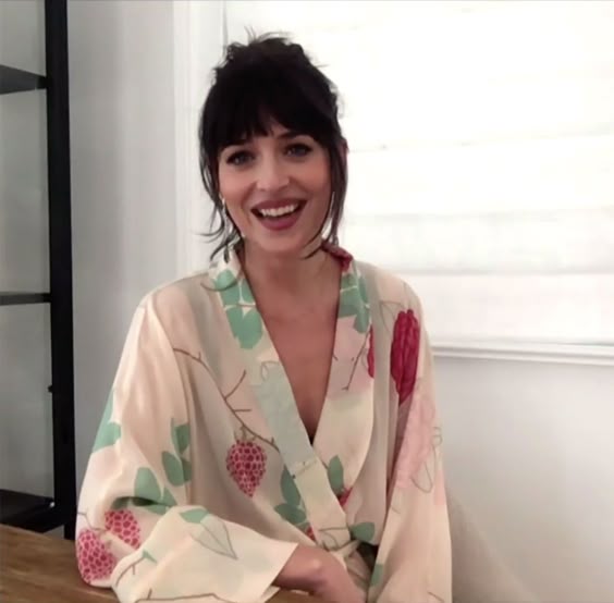 It Took Dakota Johnson a Millisecond to Convince Me to Buy a Silk Robe