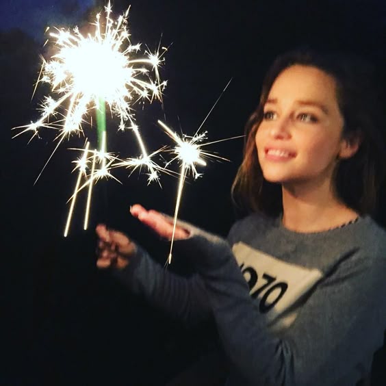 Emilia Clarke Resource: Photo