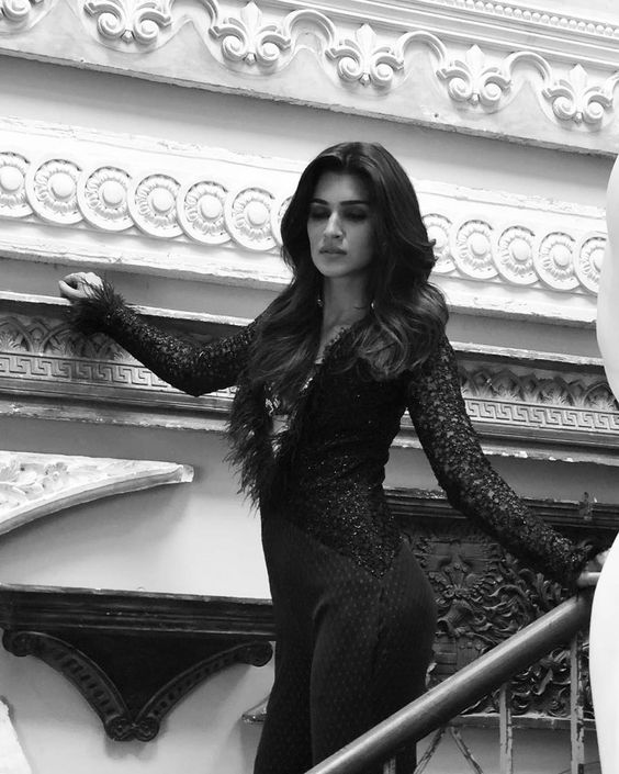 Kriti Sanon ÇR❕GR❕
