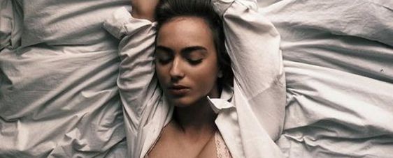 Por qué las mujeres fingen orgasmos