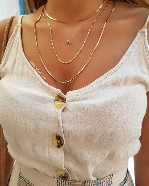 سلاسل ذهب ناعمه مكتوب عليها اسماء و حروف Soft Gold Chains With Names And Letters سلاسل ذهب ناعمه Soft Gold Chain Gold Chains Gold Gold Necklace
