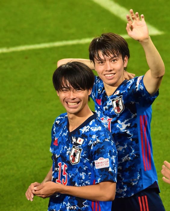 「三笘田中ツーショット」の検索結果 - Yahoo!検索(画像)