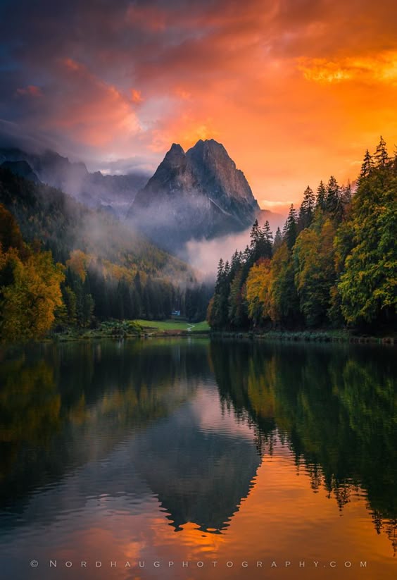 Artistic-realistic nature β π Evening light, Riessersee on 500px by Dag Ole...