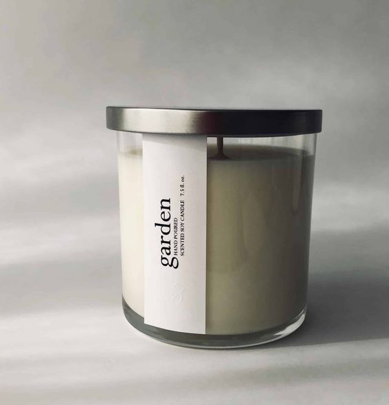 New Atelier 880 Earl Grey Scented Soy Candle Black Glass