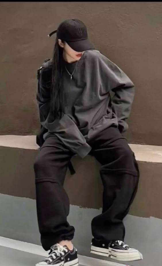 KIARA - 𝓜𝓪𝓯𝓲𝓪\'𝓼 𝓘𝓷𝓭𝓲𝓪𝓷 𝓦𝓲𝓯𝓮/ JJk FF