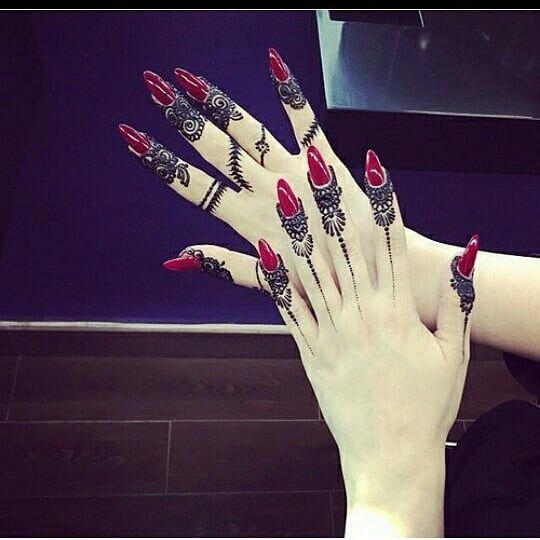 Pin By Tiffany Chan On حناء Henna Hand Tattoo Henna Tattoo Hand Tattoos