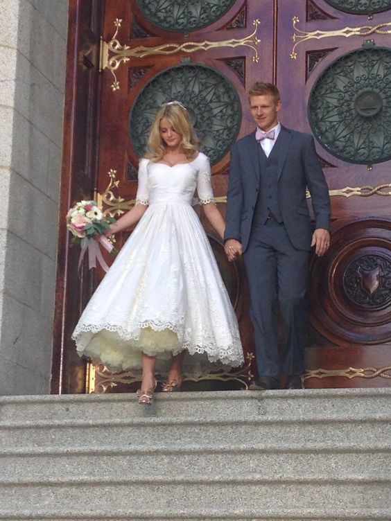 Lace Elegant Cheap Bridal Dress,Knee Length Lace Wedding Dress