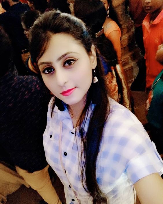 Priya Chakraborty 5