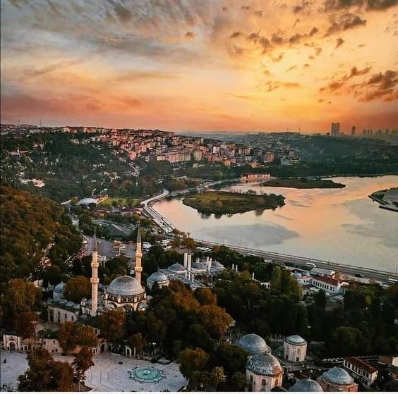 EYÜPSULTAN VE HALİÇ MANZARASI...💫