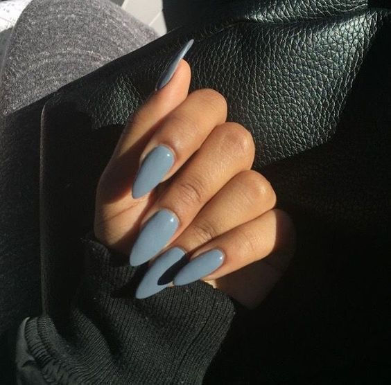 Are You Looking For Short And Long Almond Shape Acrylic Nail