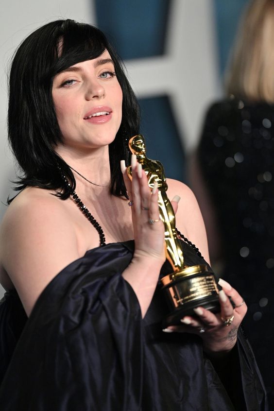 Billie Eilish HD Photos, Wallpapers, Images Billie Eilish