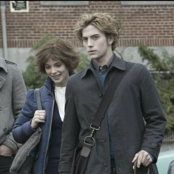 jackson rathbone as jasper hale and ashley greene as alice cullen on the behind the scenes of twilight