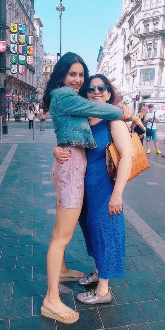 rakul-preet-singh-hot