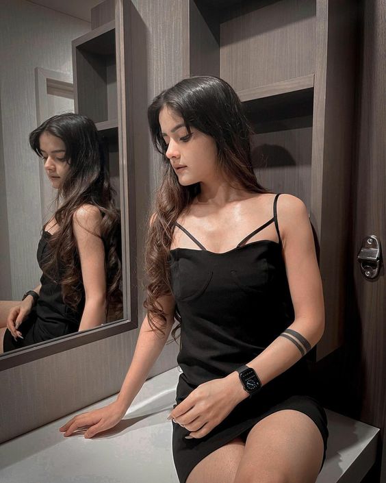 neha-jethwani-hot