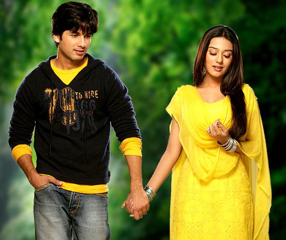 Shahid Kapoor and Amrita Rao from the Movie, Vivah.