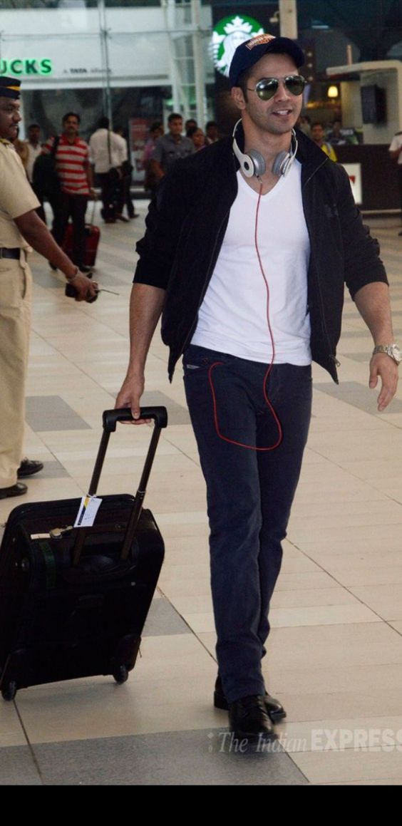 📌 Varun Dhawan 19.6.19