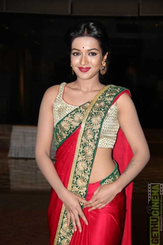 Unseen HD Spicy photos of Actress Catherine Tresa - Gethu Cinema