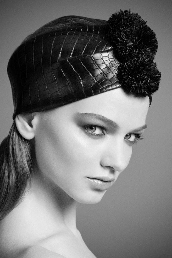 FALL WINTER 2014 - Turban by DONIA ALLEGUE - www.doniaallegue.com Photo : Pierre Dal Corso Photography Model : Dasha Sergeeva - Oui Management