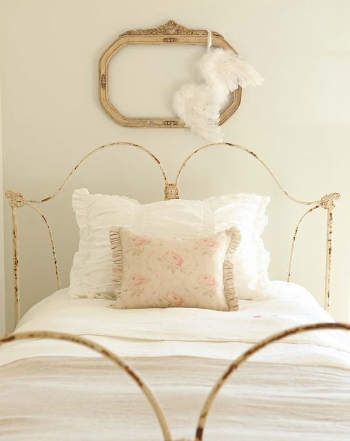 Romantic Vintage Style | Romantic bedroom | Feminine Decor | Cottage Style | Antique metal bed | Girls Bedroom Idea | Farmhouse style | Modern Farmhouse Bedroom | Country decorating | 40 Timeless and Tranquil Interior Design Inspirations - Hello Lovely Studio. Romantic European Farmhouse Bedroom Decor Ideas!