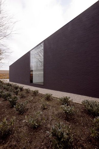 hoekraam zonder profiel housing projects caan architecten gent black house hoekraam zonder profiel housing projects caan architecten gent black house