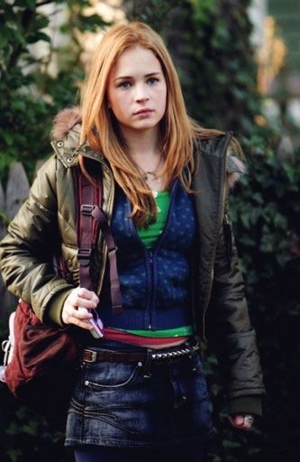 Britt Robertson as Cara Burns in "Dan in Real Life"