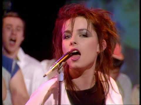 Bananarama Robert De Niro S Waiting Top Of The Pops 1984 Youtube In 2021 Bananarama Bananarama Songs Robert De Niro