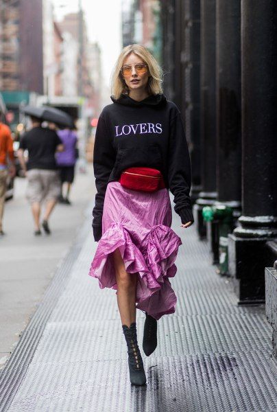 fanny pack 90s fashion
