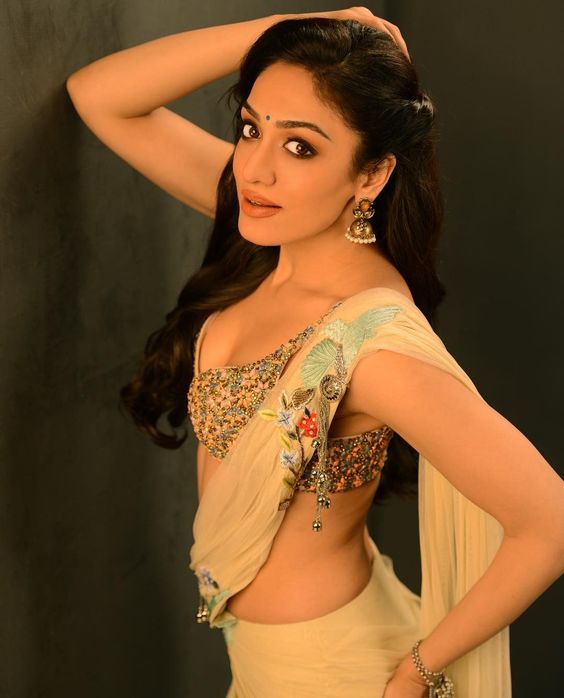 Khushali Kumar