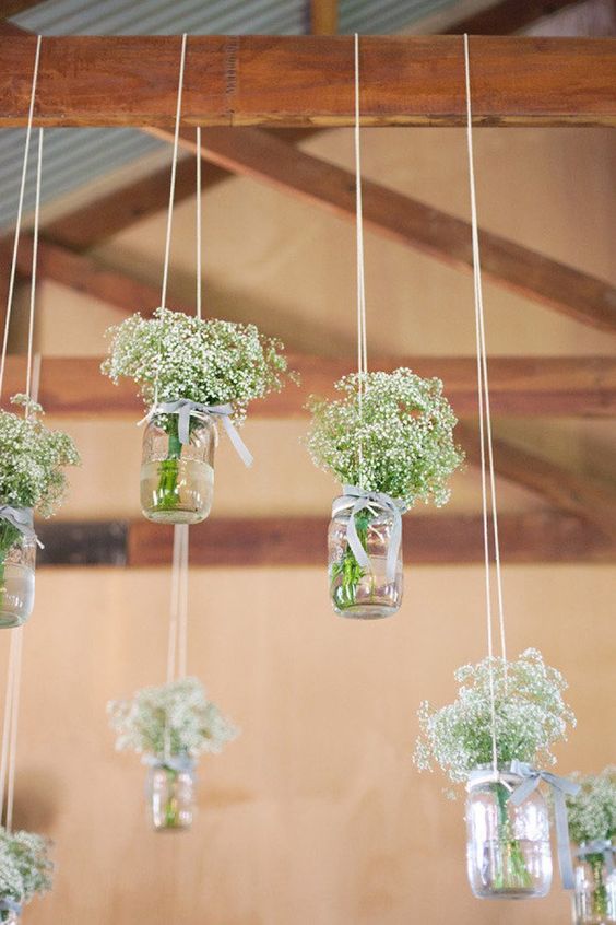idées d'arche de cérémonie pour petit budget. Rose porcelaine wedding planner ile-de-france et la réunion