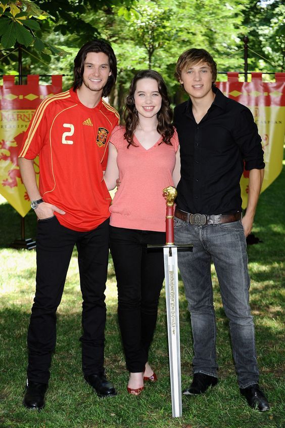 anna-popplewell
