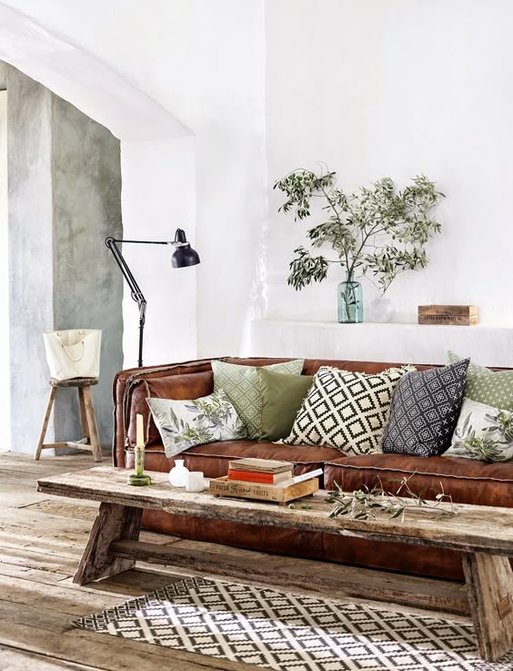 Chất liệu mua ghế sofa da thật TPHCM ở đâu tạo nên đẳng cấp phòng khách
