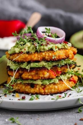 10 Einfache Vegane Rezepte Mit Nur 5 Zutaten Lecker Gesund In 2020 Vegane Rezepte Gesunde Vegane Rezepte Rezepte