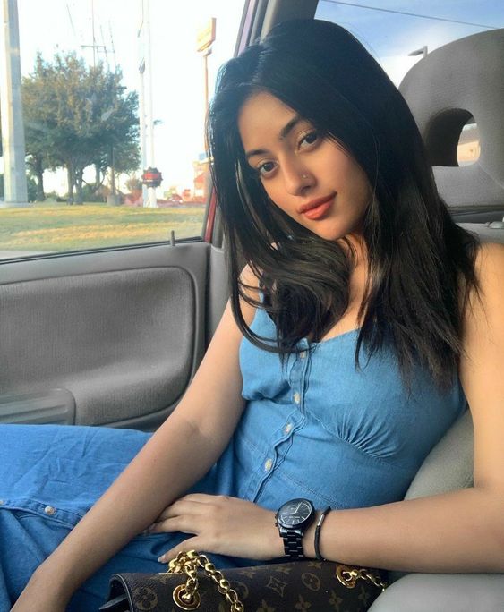 Anu Emmanuel sizzling instagram photoes | Telugu Times Now