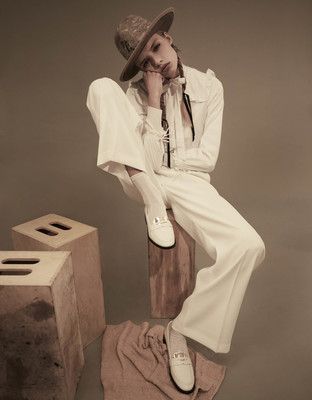 NINA DAPPER · WOMEN