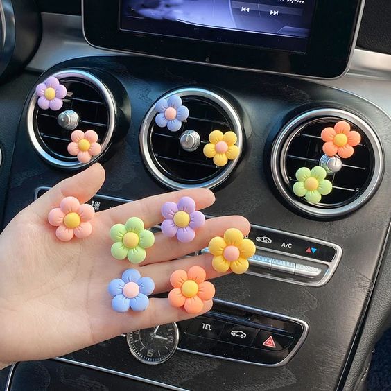 Cute Car Vent Clips Kawaii Daisy Flower Magnets Car Accessory - Etsy