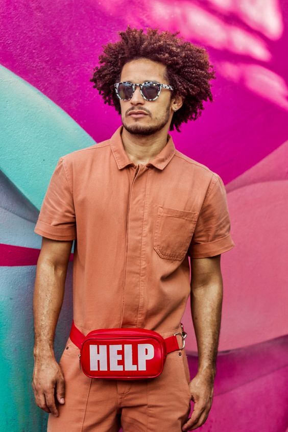 Look #140 – o macacão worker e a pochete – O Cara Fashion