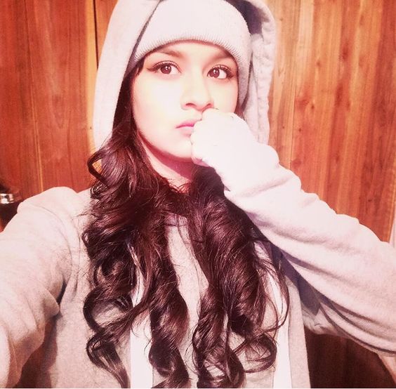 Avneet Kaur Follow @aRchit3298 on Twitter #beautiful #hot #traditional #fashion #beauty #cute #adorable #style #glamour #gorgeous #stunning #hotness #hottest #smile #sexy #bollywood #hollywood #success #pretty #life #daily #fitness #yoga #princess