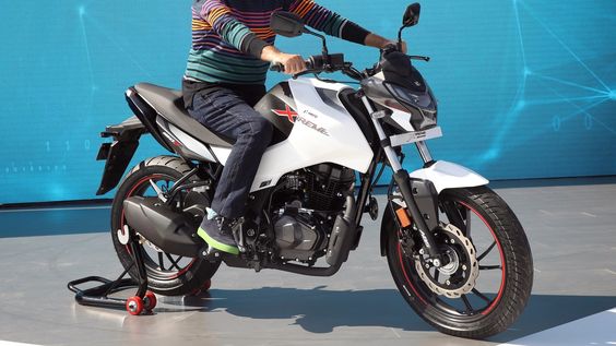 Hero Xtreme 160R unveiled; on sale from March 2020