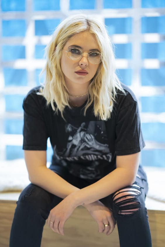 Ashley Benson 💙
